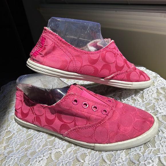 Coach - Katie Slip On Shoes Coach Signature Print Size 8 - Picture 1 of 8